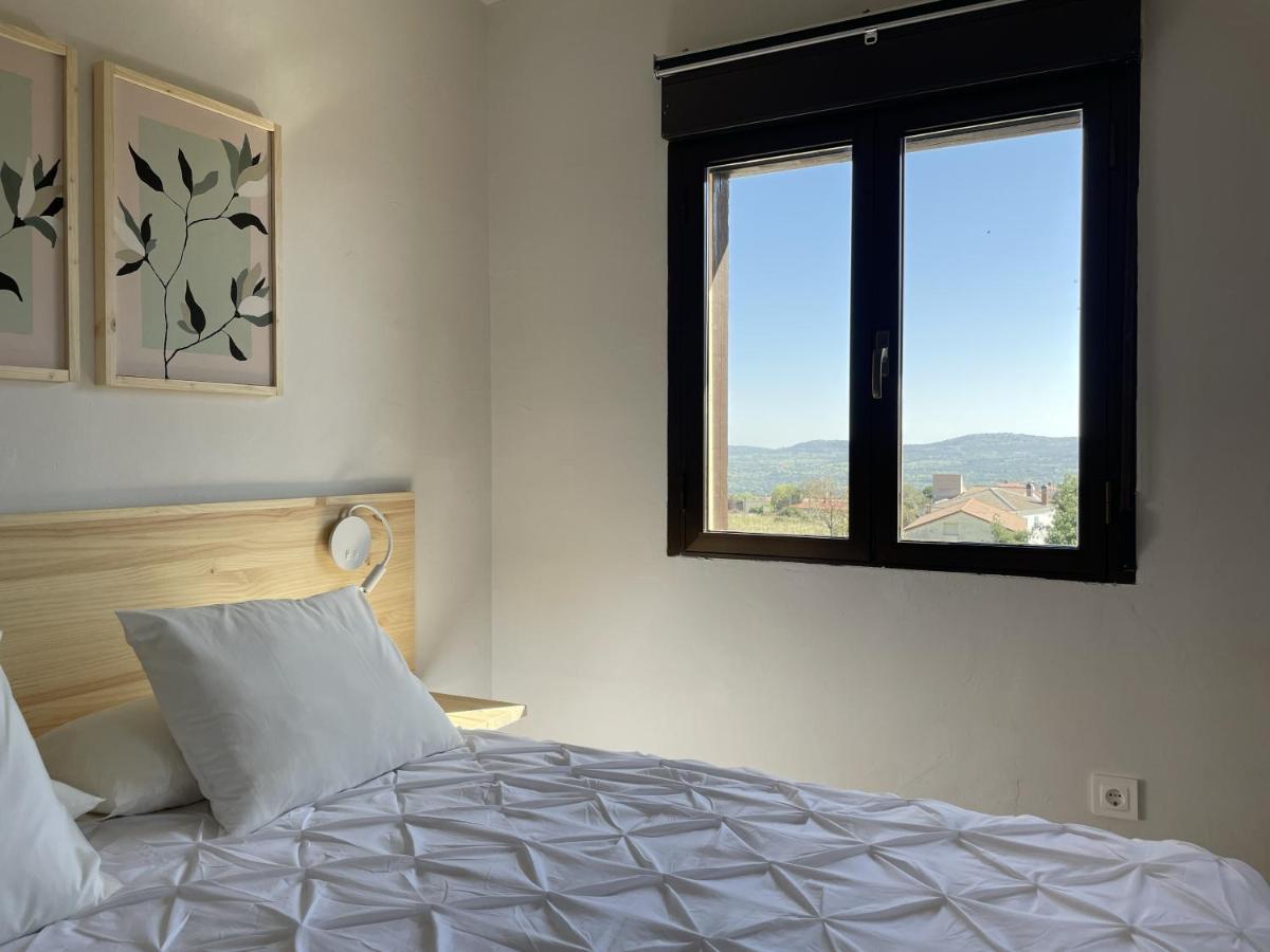Apartamentos Los Pocillos 洛索亚河畔加尔甘蒂利亚 外观 照片