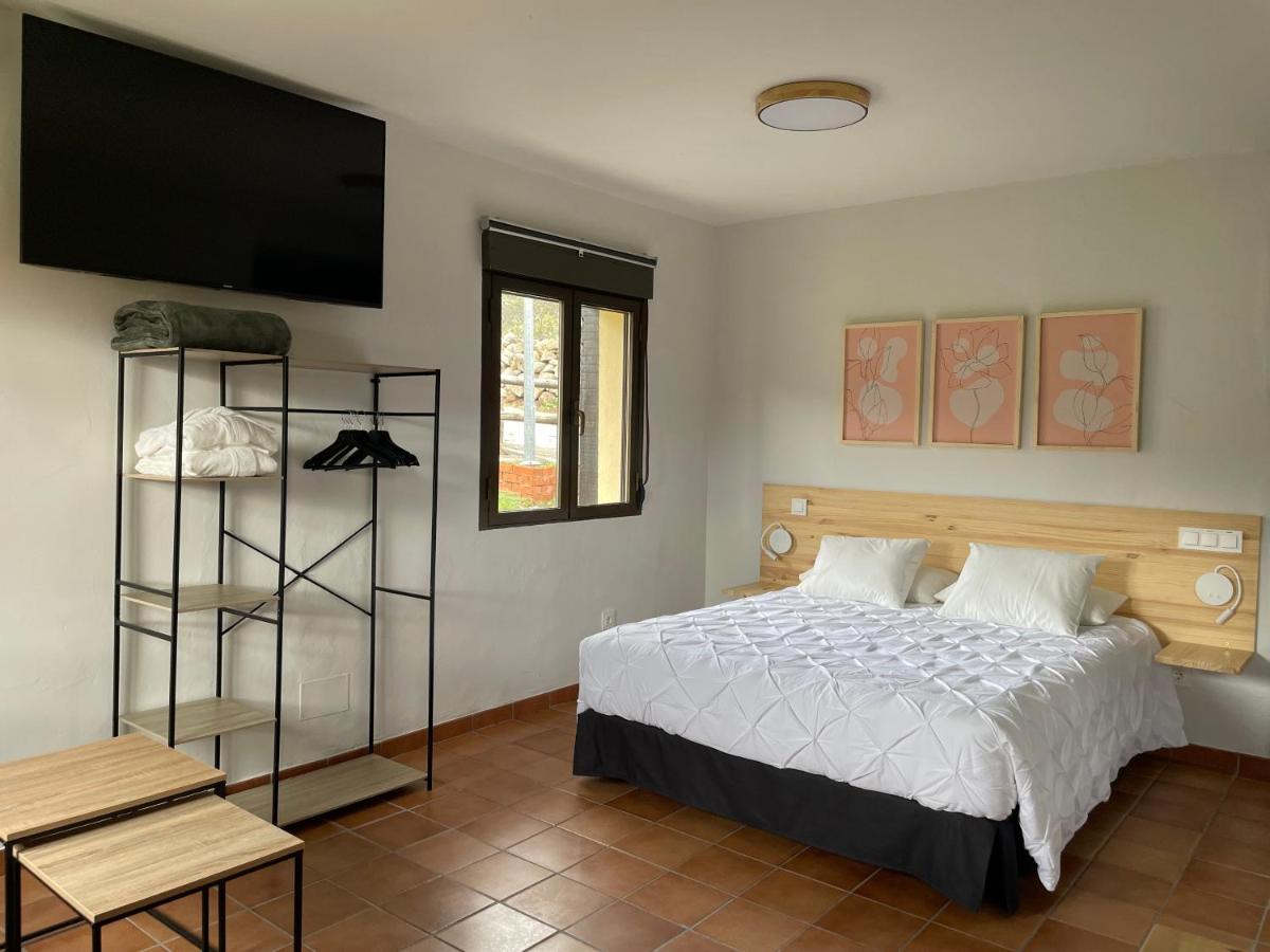 Apartamentos Los Pocillos 洛索亚河畔加尔甘蒂利亚 外观 照片
