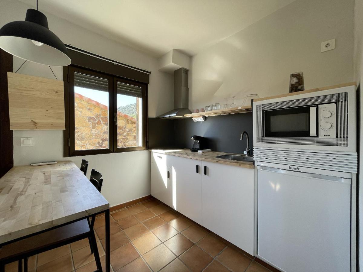 Apartamentos Los Pocillos 洛索亚河畔加尔甘蒂利亚 外观 照片