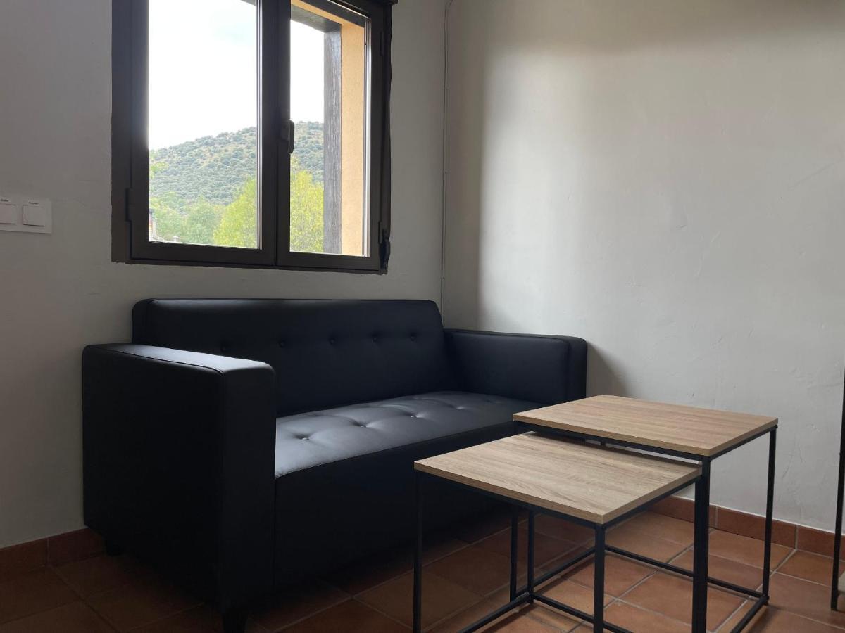 Apartamentos Los Pocillos 洛索亚河畔加尔甘蒂利亚 外观 照片