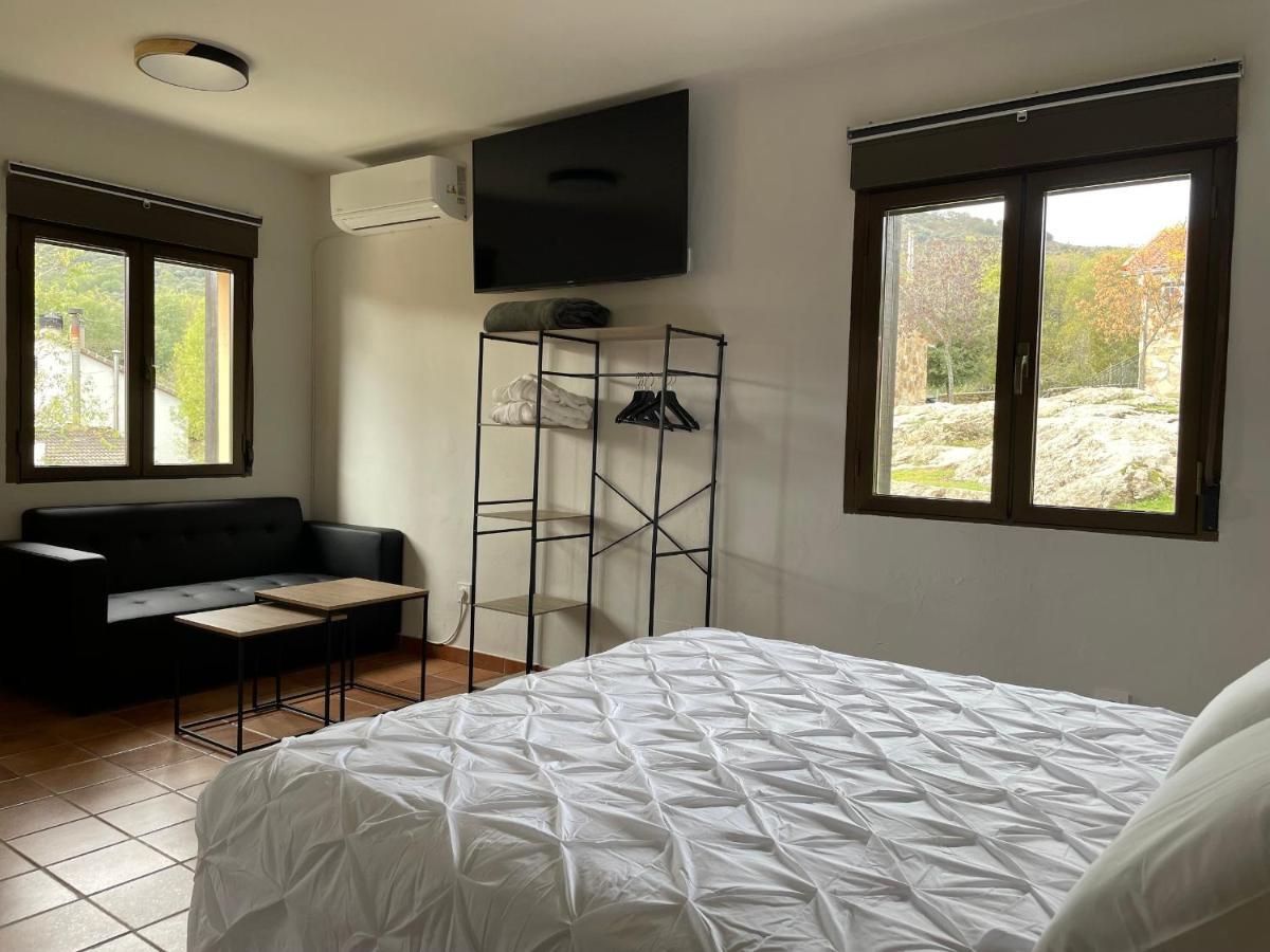 Apartamentos Los Pocillos 洛索亚河畔加尔甘蒂利亚 外观 照片