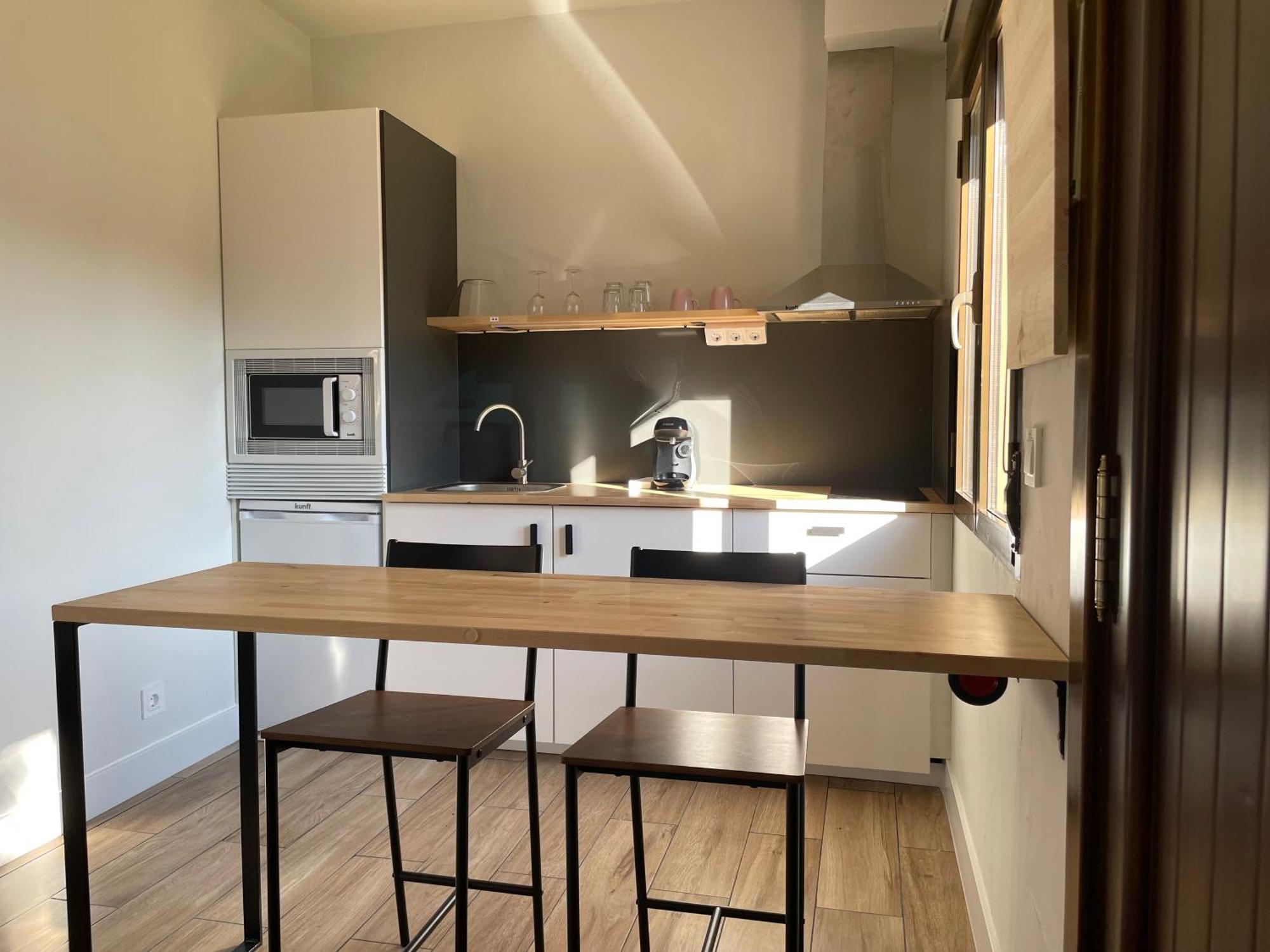 Apartamentos Los Pocillos 洛索亚河畔加尔甘蒂利亚 外观 照片