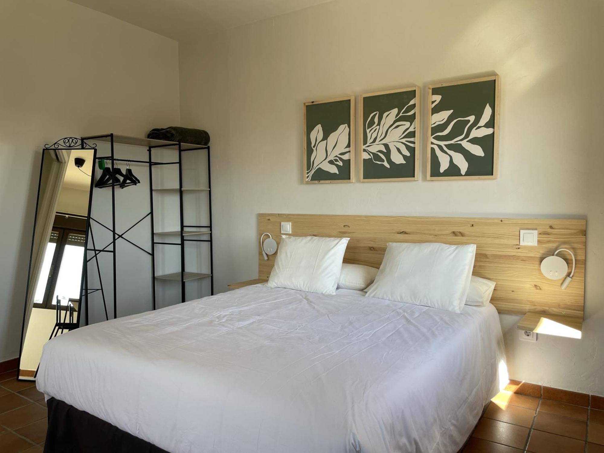 Apartamentos Los Pocillos 洛索亚河畔加尔甘蒂利亚 外观 照片